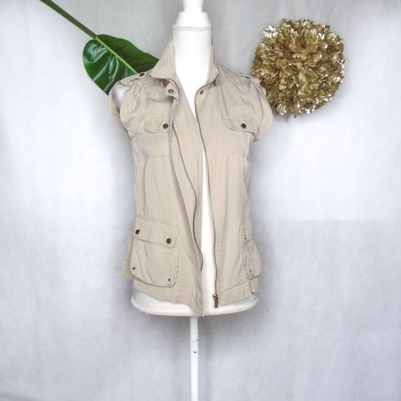 Cache Jackets & Blazers - Cache khaki military style vest with gold accents